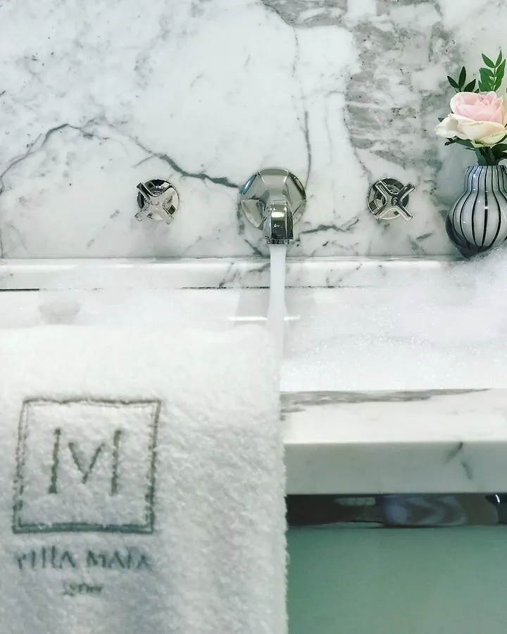 Villa Maia ليون 5*,