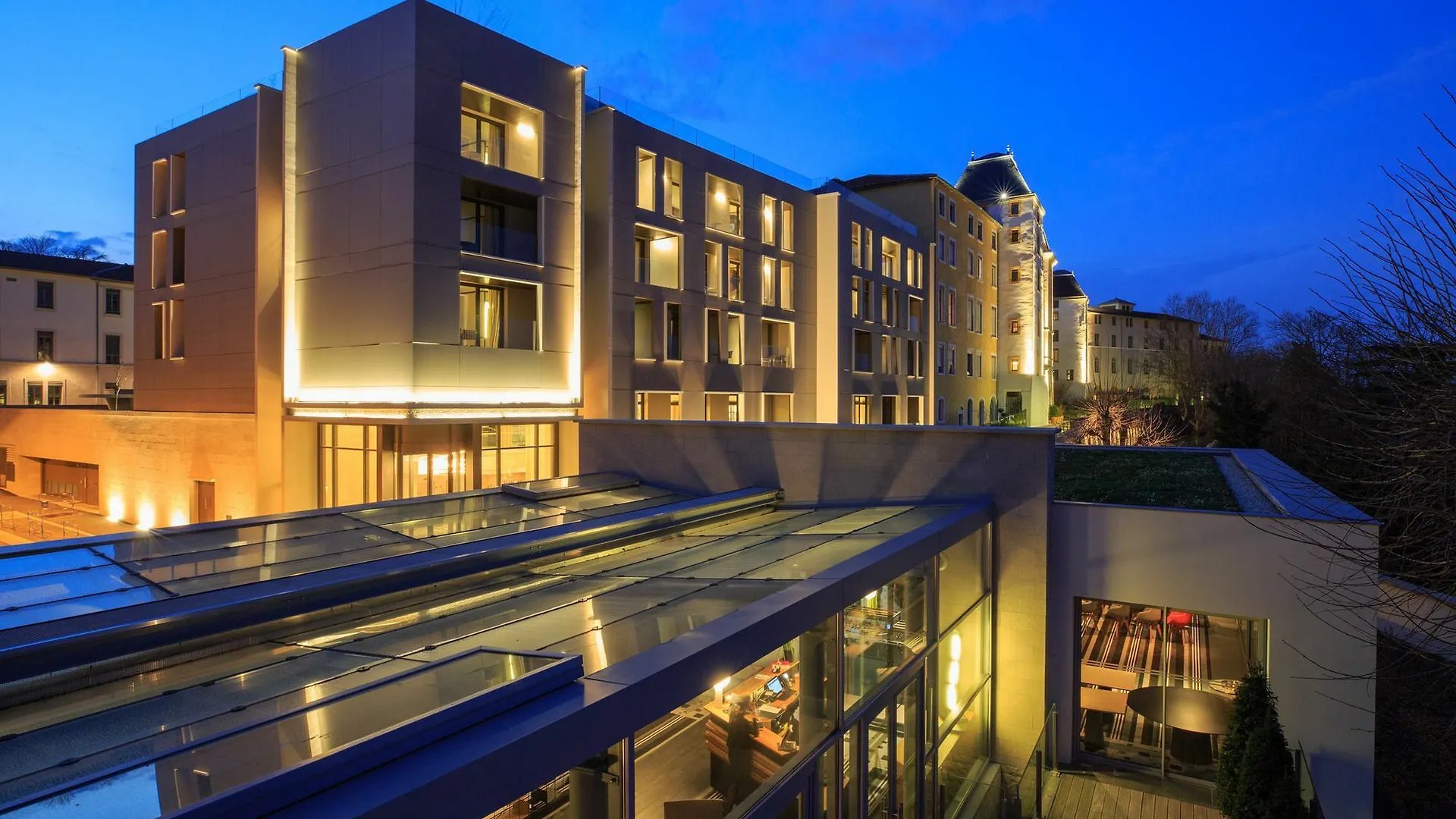 ***** Hotel Villa Maia Lyon France