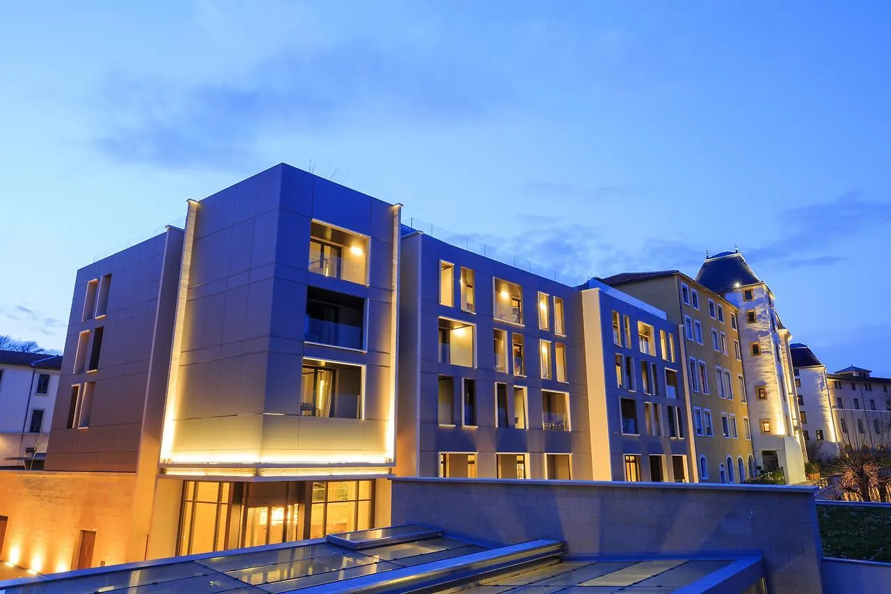 Villa Maia Лион Франция